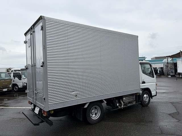 キャンター3.0 全低床 ディーゼル 4WD