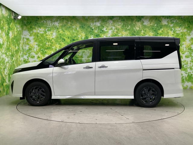 セレナ1.4 e-POWER ハイウェイスターV