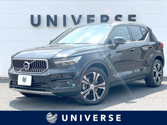 XC40B4 AWD インスクリプション 4WD