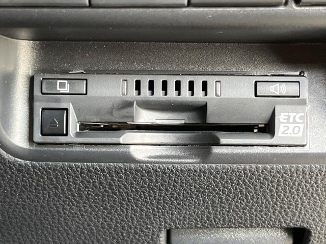 【ETC】高速道路の料金所をストレスなく通過!話題のスポットやサービスエリアに多い「スマートIC」利用時は必須のアイテムです。当店でセットアップを実施、ご納車当日からすぐにご利用いただけます!