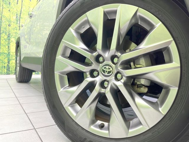 �y����19�C���`�A���~�z�C�[���z�O�ςɃ}�b�`���������A���~�z�C�[���𑕒����Ă���܂��B�e��ЊO�A���~�z�C�[����A�X�^�b�h���X�^�C�����戵�����Ă���܂��B���񂲑��k����������