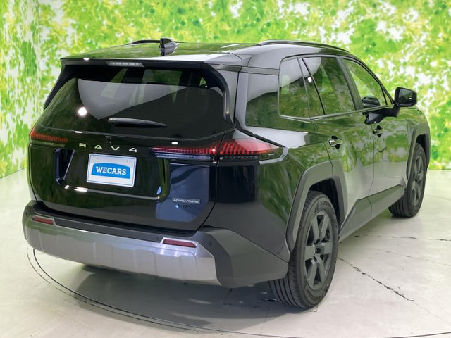 RAV42.5 ハイブリッド アドベンチャー E-Four 4WD