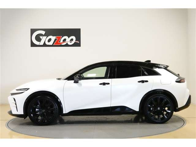 クラウンスポーツ2.5 Z E-Four 4WD