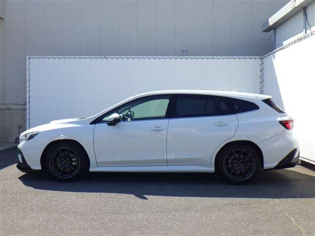 レヴォーグ1.8 STI スポーツ EX 4WD