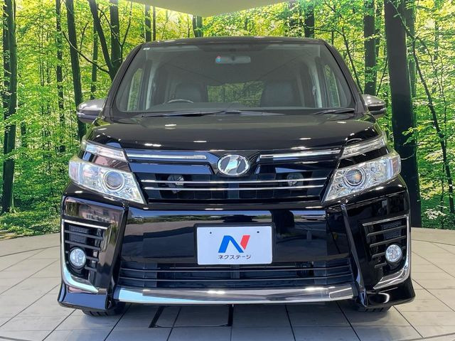 トヨタ ヴォクシー 2.0 ZS 煌 162.4万円 平成27年(2015年) 宮崎県 中古