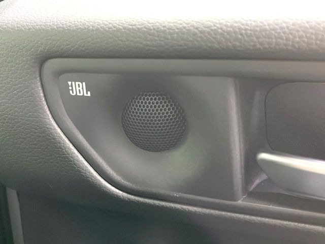�yJBL�T�E���h�V�X�e���t�������i�r�z�[���̃i�r�@�\�͂������A���x�ȃ`���[�j���O�\�͂����ڂ���Ă���A�������ȉ��y�����y���݂��������܂���