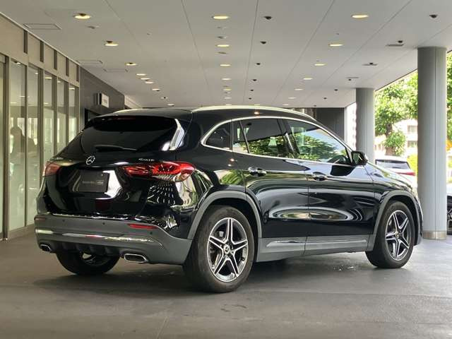 GLAクラスGLA200d 4マチック AMGライン 4WD