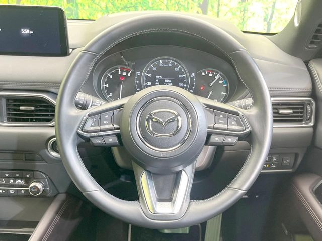 【ステアリングスイッチ】運転中、前方から目線をそらすことなく、オーディオ等の操作が可能な便利機能!安心&快適なドライブを演出してくれます♪