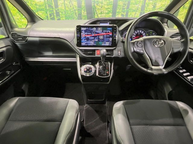 ヴォクシー2.0 ZS 煌III