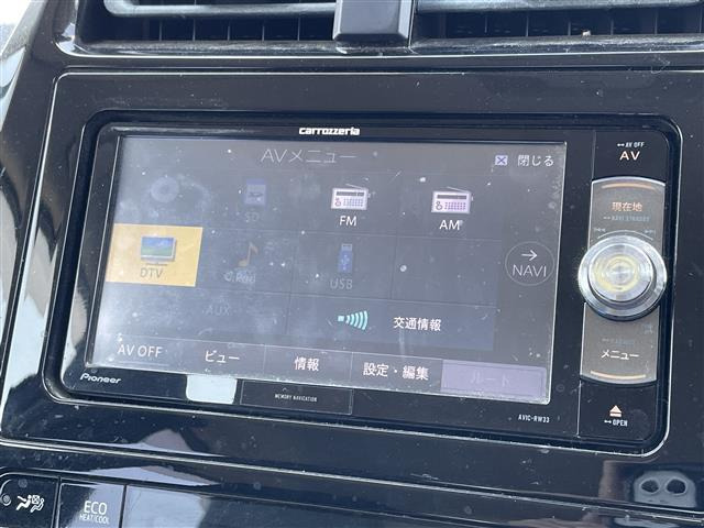 プリウス1.8 S