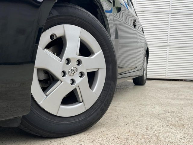 �y����16�C���`�A���~�z�C�[���z�O�ςɃ}�b�`���������A���~�z�C�[���𑕒����Ă���܂��B�e��ЊO�A���~�z�C�[����A�X�^�b�h���X�^�C�����戵�����Ă���܂��B���񂲑��k����������