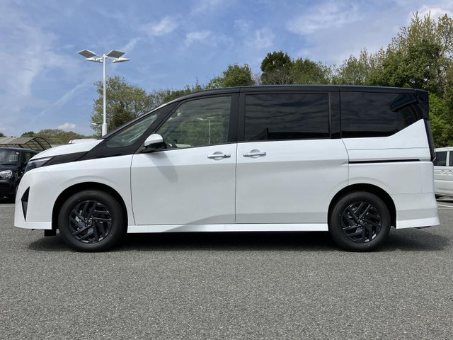 セレナ1.4 e-POWER ハイウェイスターV