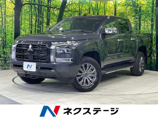 トライトン2.4 GLS ディーゼル 4WD