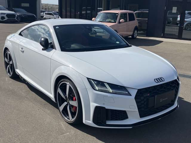 TTSクーペ2.0 4WD