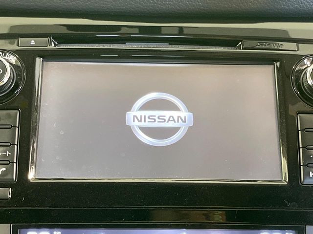 エクストレイル2.0 20Xtt エマージェンシーブレーキパッケージ