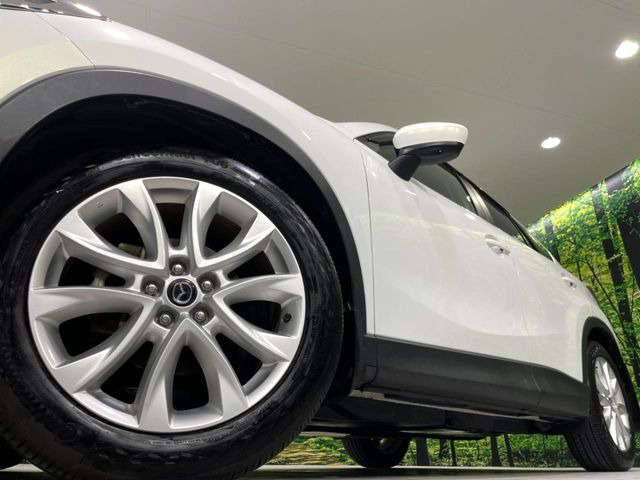 �y����19�C���`�A���~�z�C�[���z�O�ςɃ}�b�`���������A���~�z�C�[���𑕒����Ă���܂��B�e��ЊO�A���~�z�C�[����A�X�^�b�h���X�^�C�����戵�����Ă���܂��B���񂲑��k����������