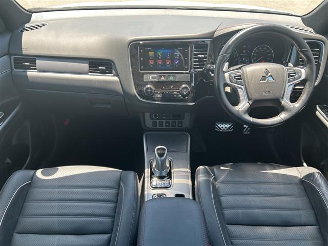 アウトランダーPHEV2.0 S エディション 4WD