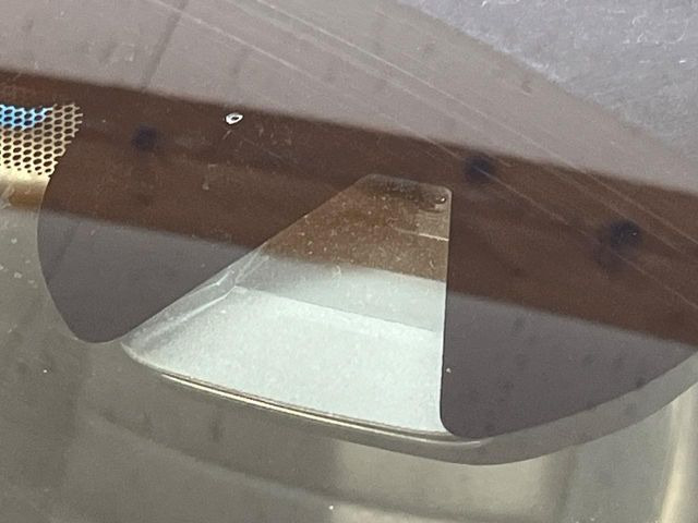 【エマージェンシーブレーキ】走行中に前方の車両等を認識し、衝突しそうな時は警報とブレーキで衝突回避と被害軽減をアシスト。より安全にドライブをお楽しみいただけます。