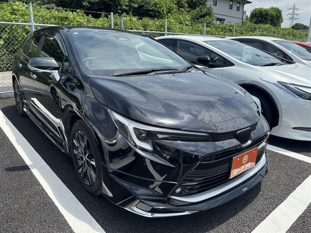 カローラツーリング1.8 ハイブリッド W×B
