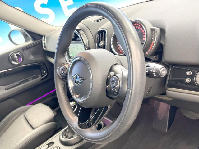 ���n���h�����̃X�������Ȃ��A���ꂢ�ȏ�Ԃ��ێ����Ă���܂��B�e�X�C�b�`���̓�����m�F�ς݂ł��B