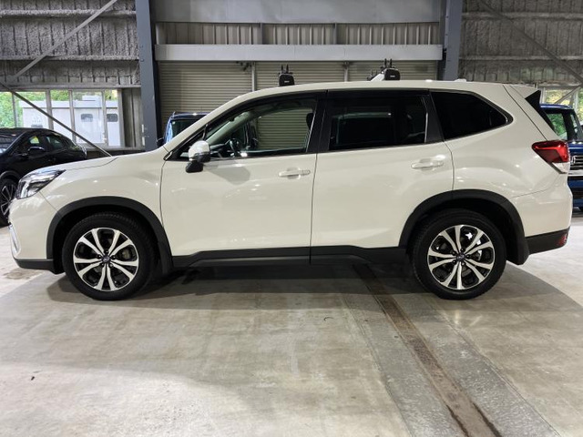 フォレスター2.5 プレミアム 4WD