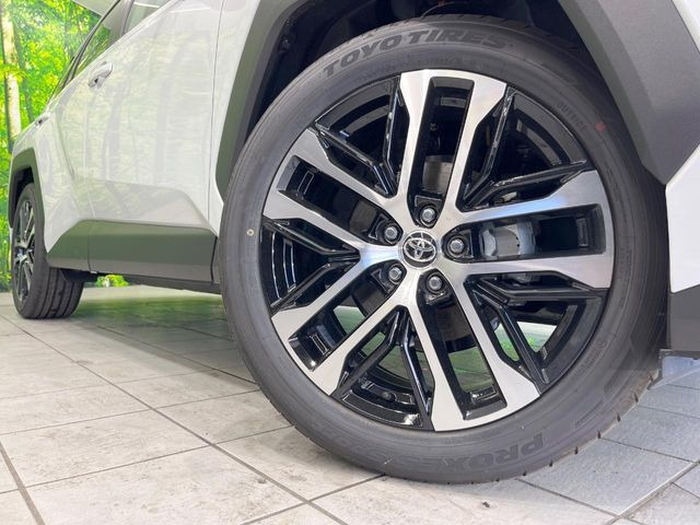 �y����20�C���`�A���~�z�C�[���z�O�ςɃ}�b�`���������A���~�z�C�[���𑕒����Ă���܂��B�e��ЊO�A���~�z�C�[����A�X�^�b�h���X�^�C�����戵�����Ă���܂��B���񂲑��k����������