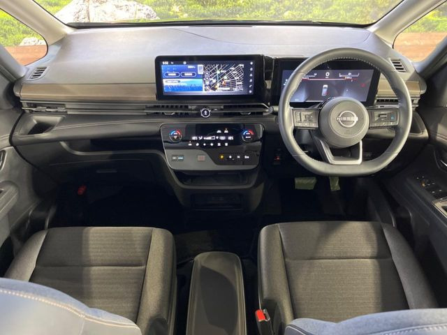 セレナ1.4 e-POWER ハイウェイスターV