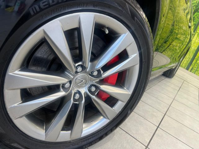 �y����18�C���`�A���~�z�C�[���z�O�ςɃ}�b�`���������A���~�z�C�[���𑕒����Ă���܂��B�e��ЊO�A���~�z�C�[����A�X�^�b�h���X�^�C�����戵�����Ă���܂��B���񂲑��k����������