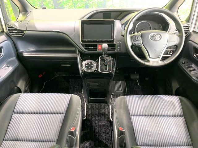 ヴォクシー2.0 ZS 煌II