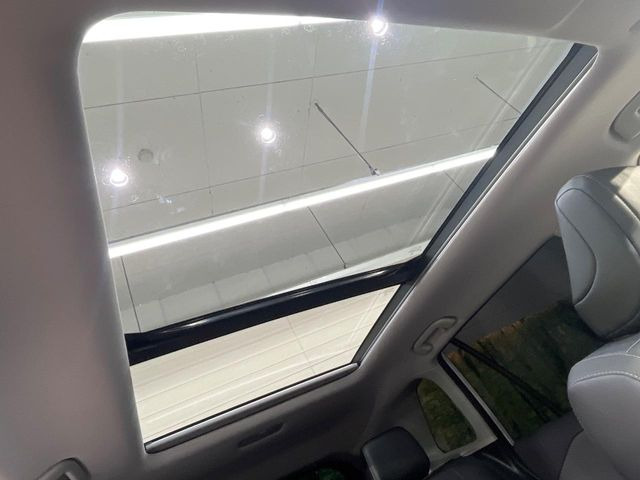 RAV42.5 Z E-Four 4WD