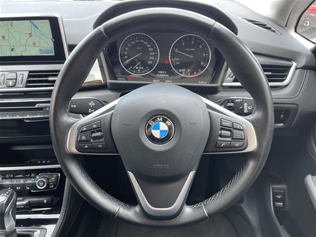 2シリーズグランツアラー218d ラグジュアリー