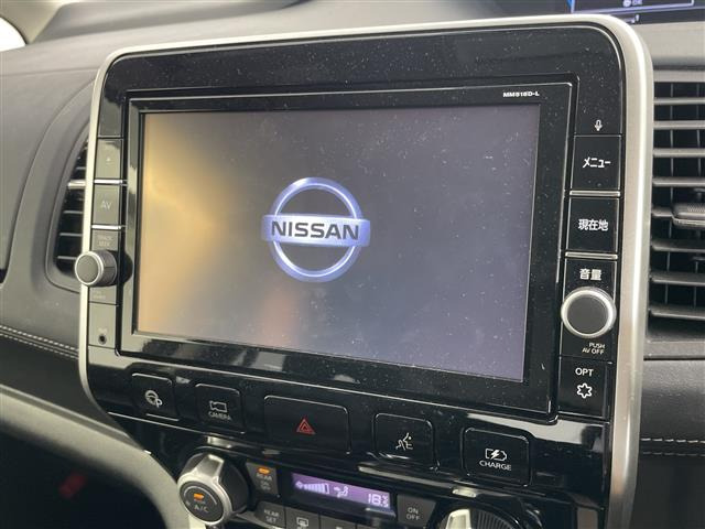 セレナ1.2 e-POWER ハイウェイスターV