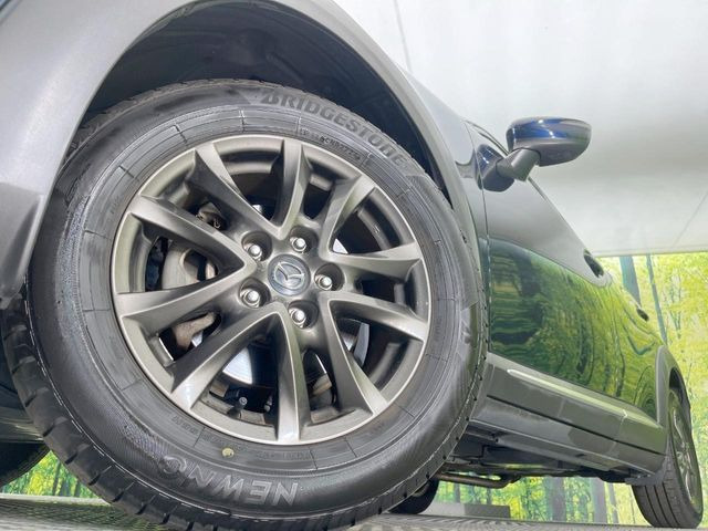 �y�����A���~�z�C�[���z�O�ςɃ}�b�`���������A���~�z�C�[���𑕒����Ă���܂��B�e��ЊO�A���~�z�C�[����A�X�^�b�h���X�^�C�����戵�����Ă���܂��B���񂲑��k����������