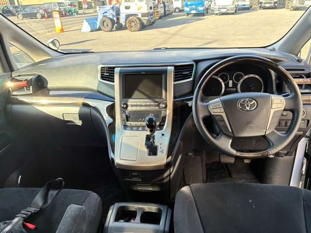アルファード2.4 240S タイプゴールドII 4WD