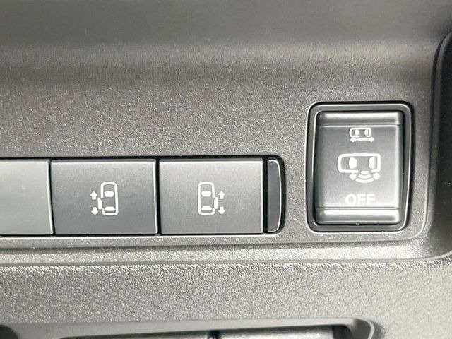セレナ1.4 e-POWER ハイウェイスターV