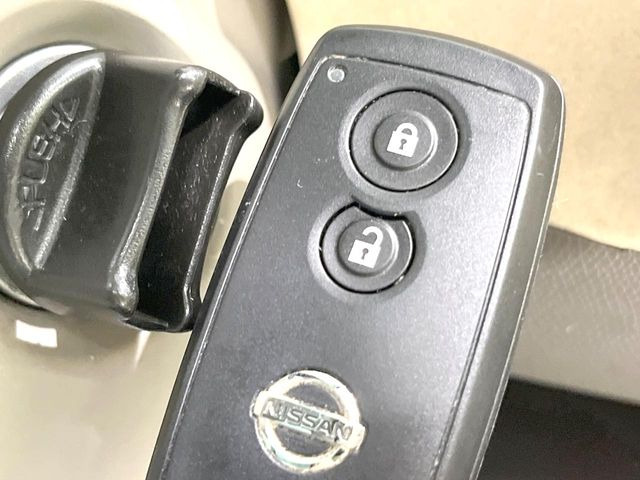 モコE