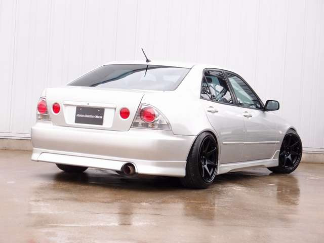 アルテッツァ2.0 RS200 Zエディション
