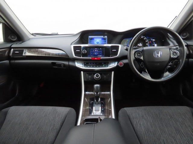 アコードハイブリッド2.0 LX