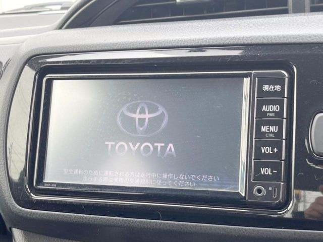 ヴィッツ1.3 F セーフティ エディション