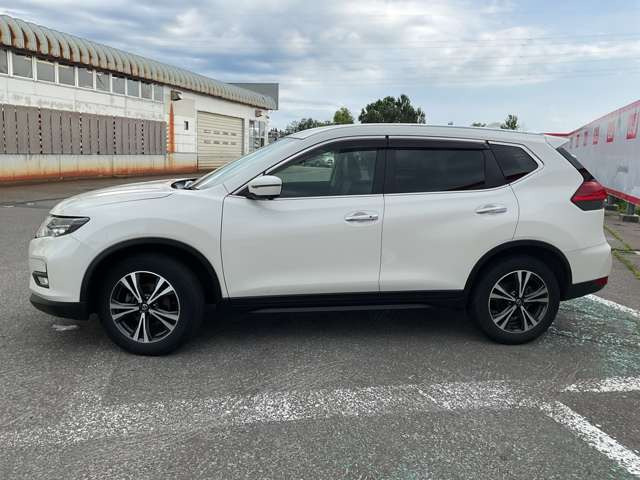 エクストレイル2.0 20Xi 4WD