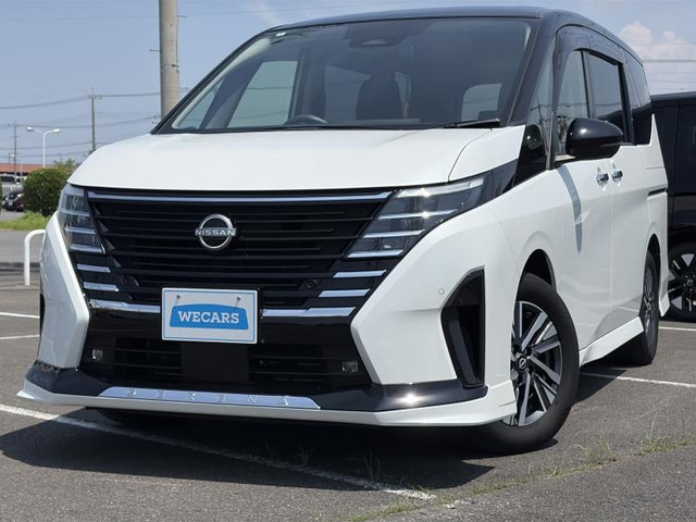 セレナ1.4 e-POWER ハイウェイスターV