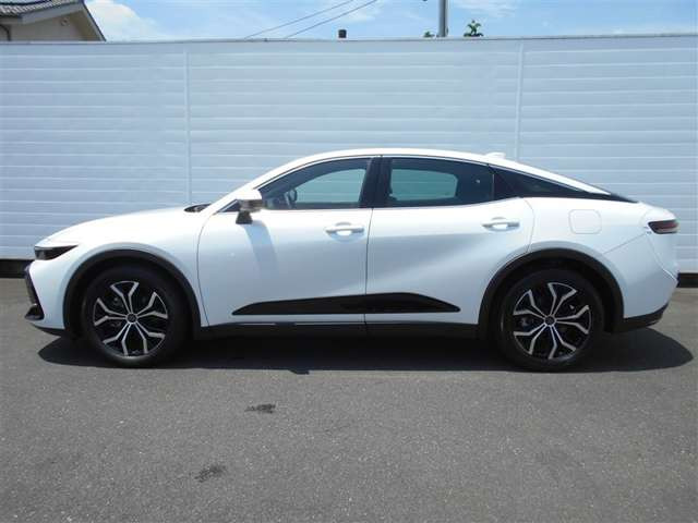 クラウンクロスオーバー2.5 G アドバンスト E-Four 4WD