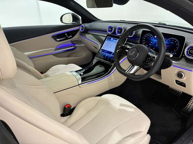 CLEクーペ200 スポーツ (ISG)