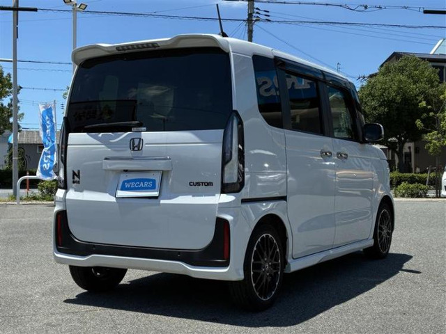 N-BOXカスタムターボ コーディネートスタイル モノトーン