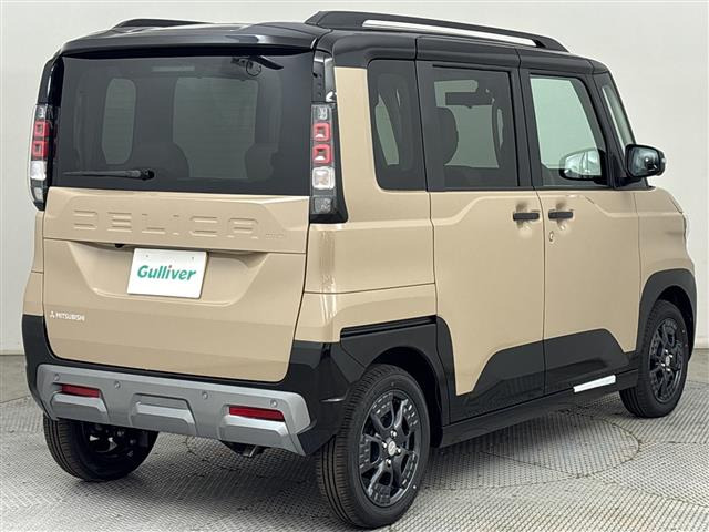 デリカミニT プレミアム デリマル パッケージ 4WD