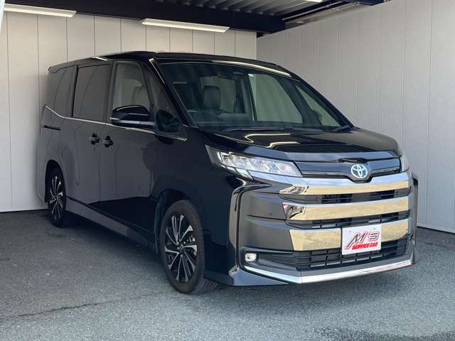 普通車は「サービスカーエムズ 本店」、軽自動車は「サービスカーエムズ 交差店」からお探し頂けます。
