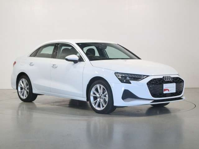A3セダン30 TFSI アドバンスド