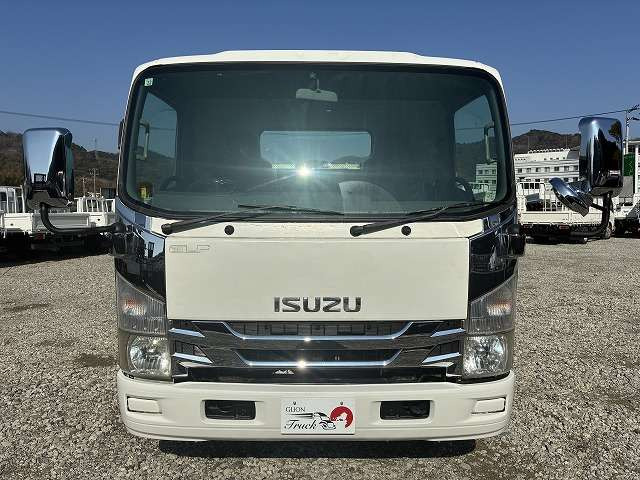 エルフ積載車