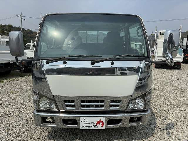 エルフ