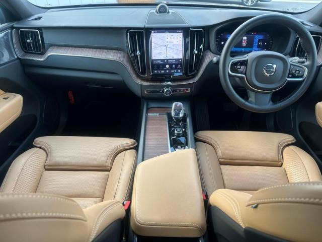 XC60アルティメット B5 AWD 4WD